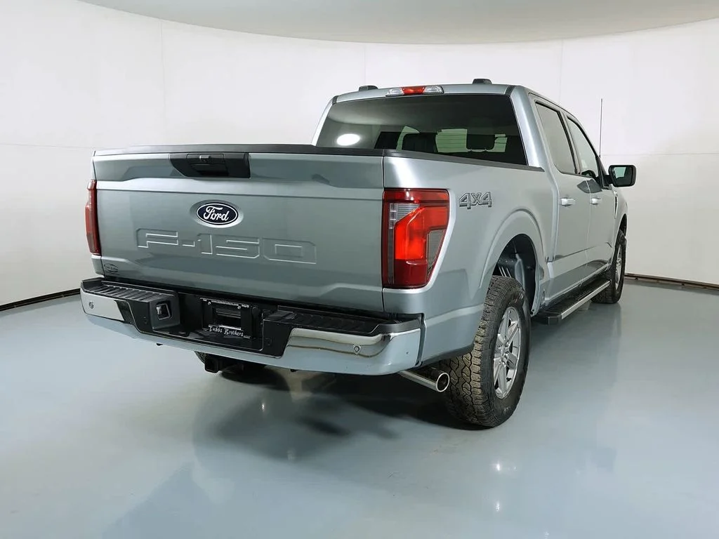 Certified Used 2025 Silver Ford XLT image 3