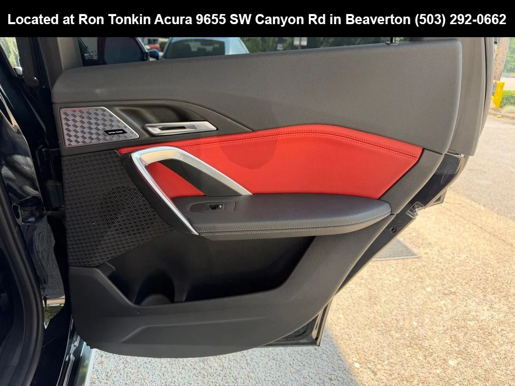 Used 2023 Jet Black BMW xDrive28i image 29