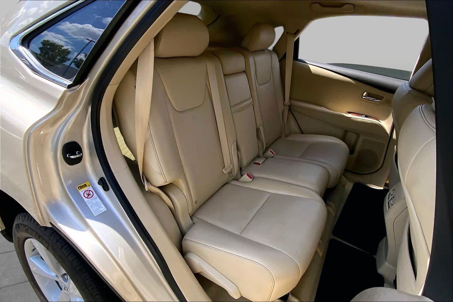 Used 2015 Satin Cashmere Metallic Lexus  image 20