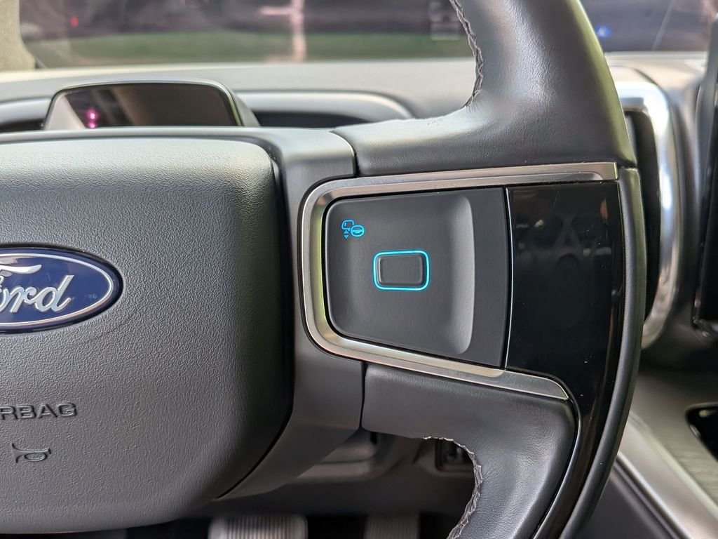 Used 2025 Black Ford Platinum image 15