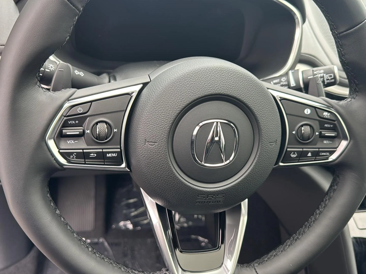 New 2026 Liquid Carbon Metallic Acura SH-AWD w/Tech image 33