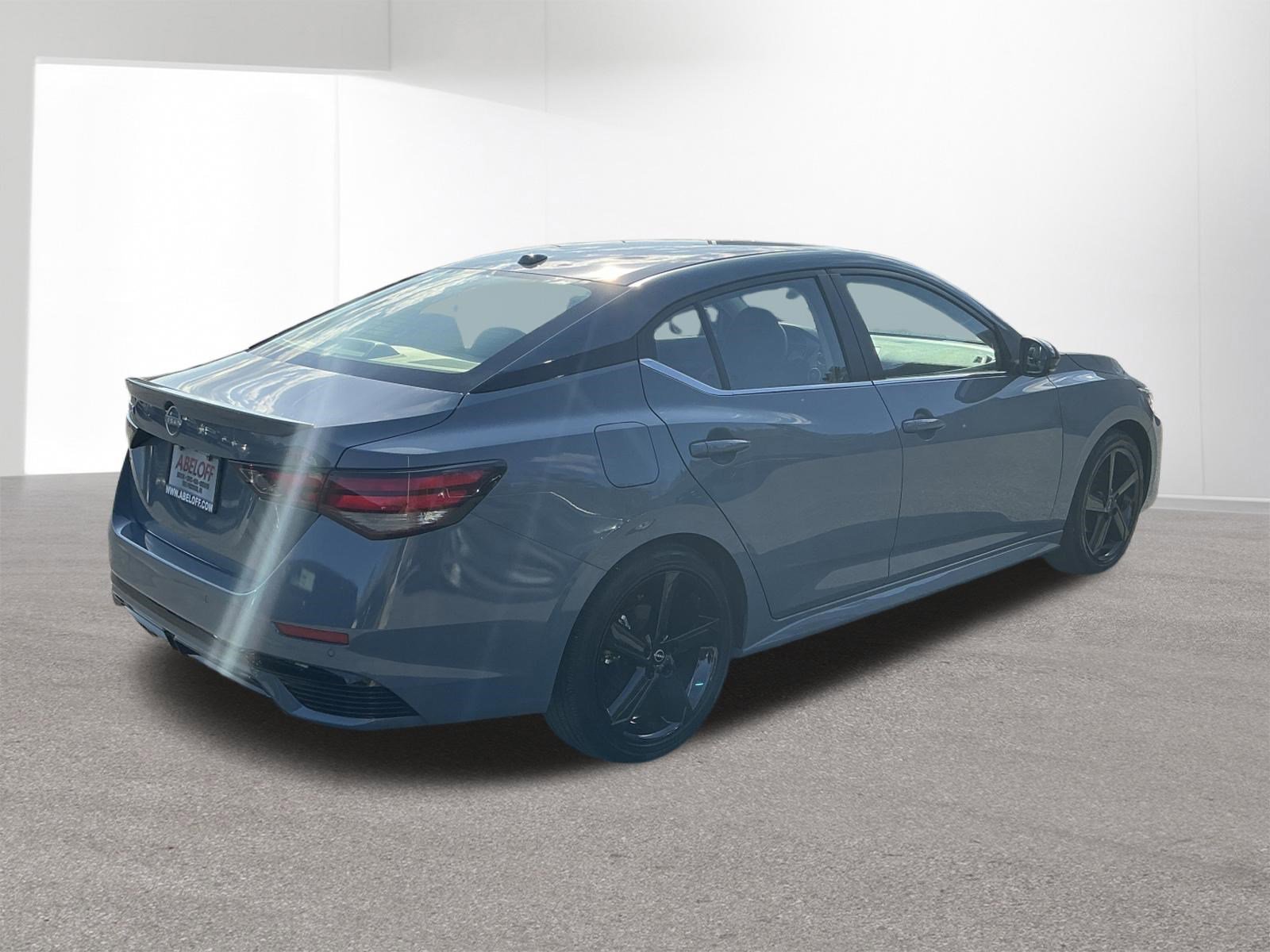 Used 2024 Atlantic Gray Metallic Nissan SR image 3