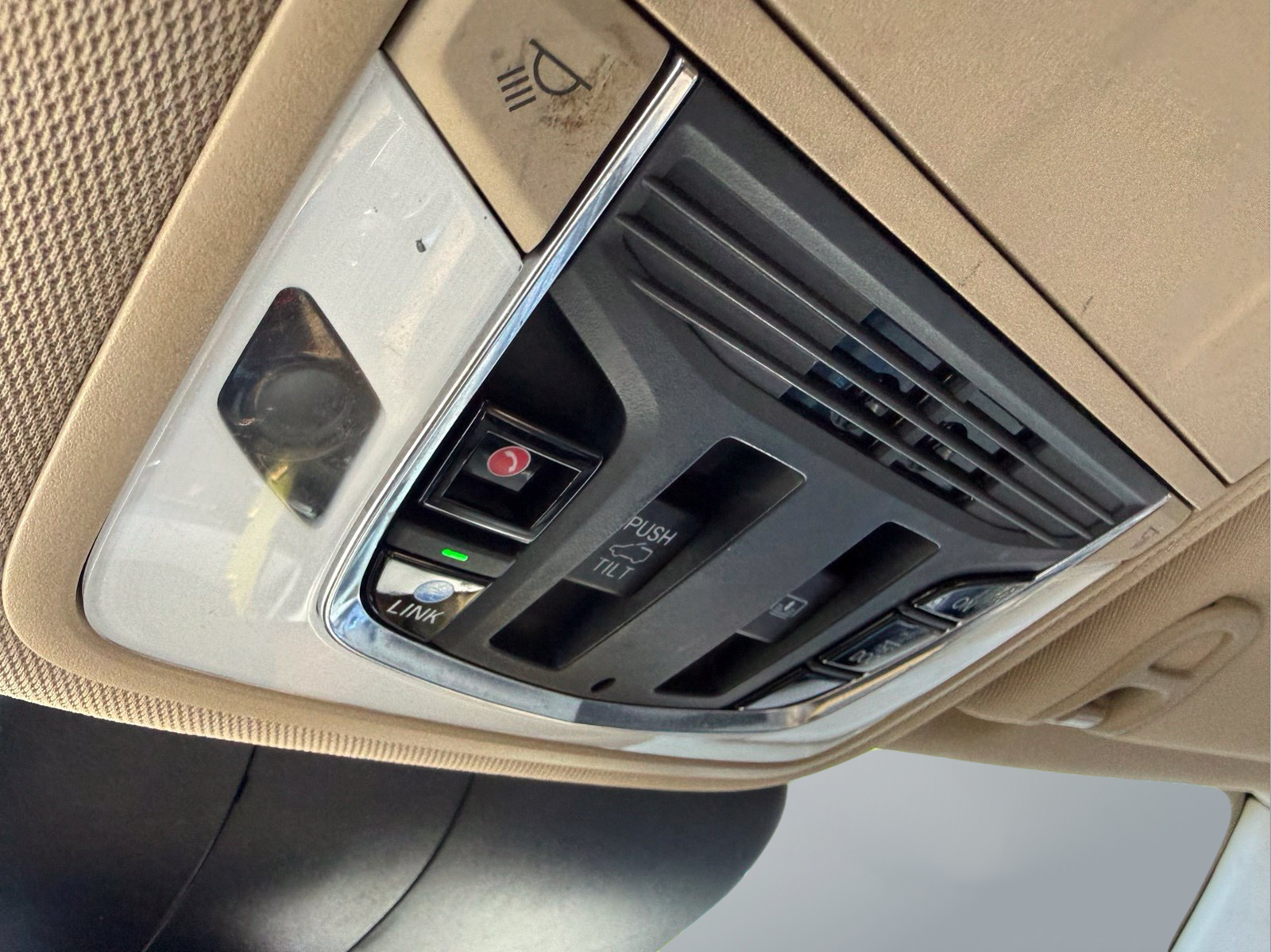 Used 2019 Canyon Bronze Metallic Acura Base image 14