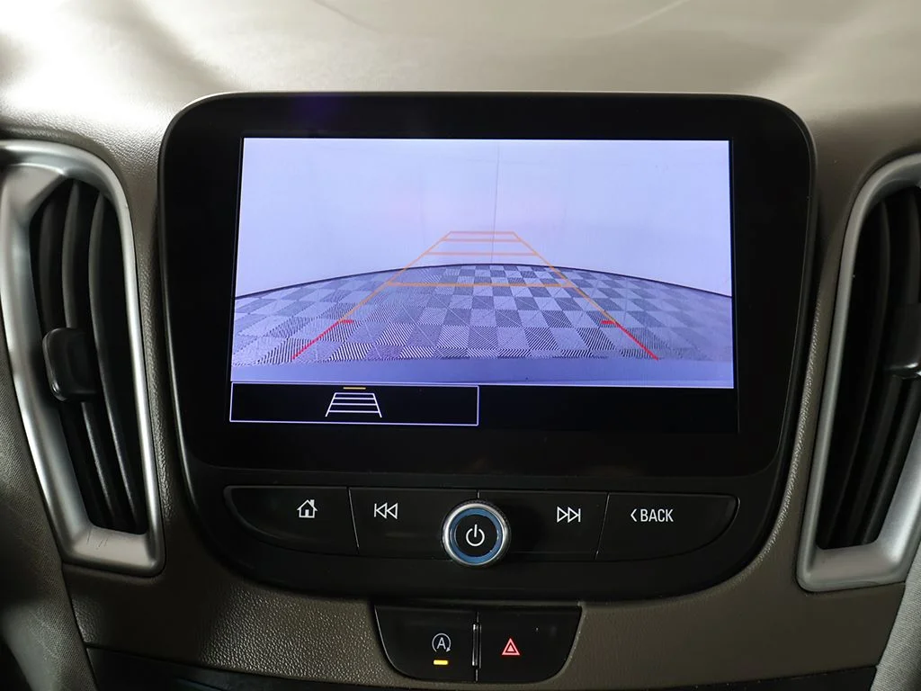 Used 2023 Gray Chevrolet LT image 40