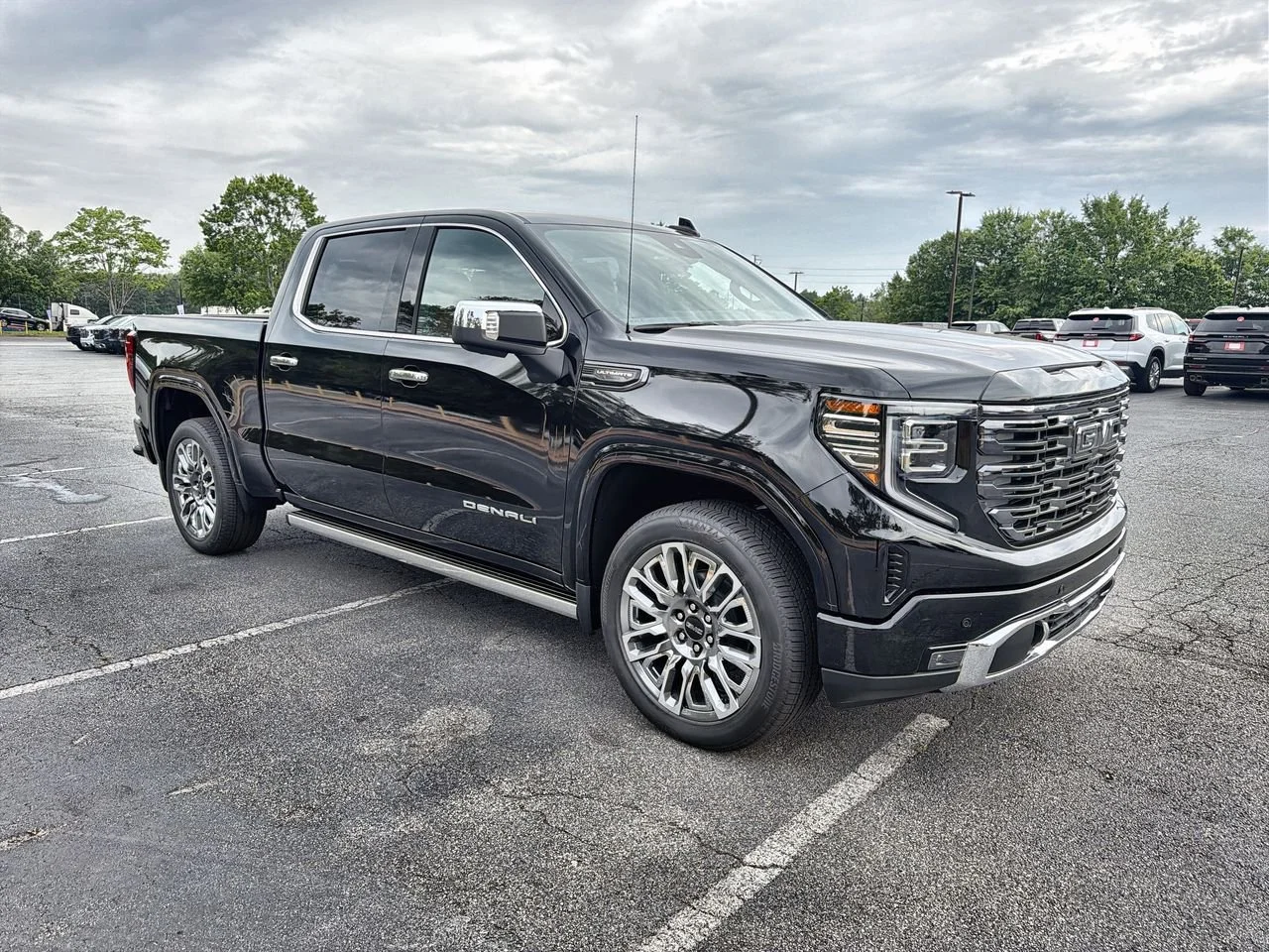 New 2026 Onyx Black GMC Denali Ultimate image 2