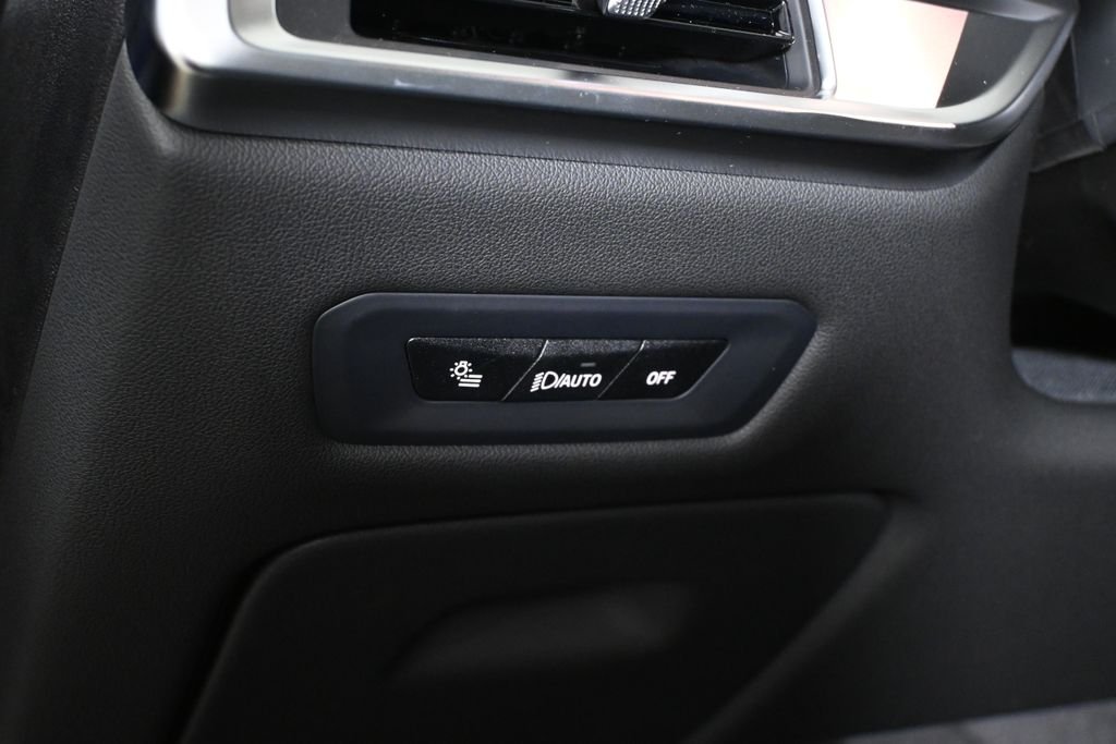 New 2026 Blue BMW xDrive40i image 26