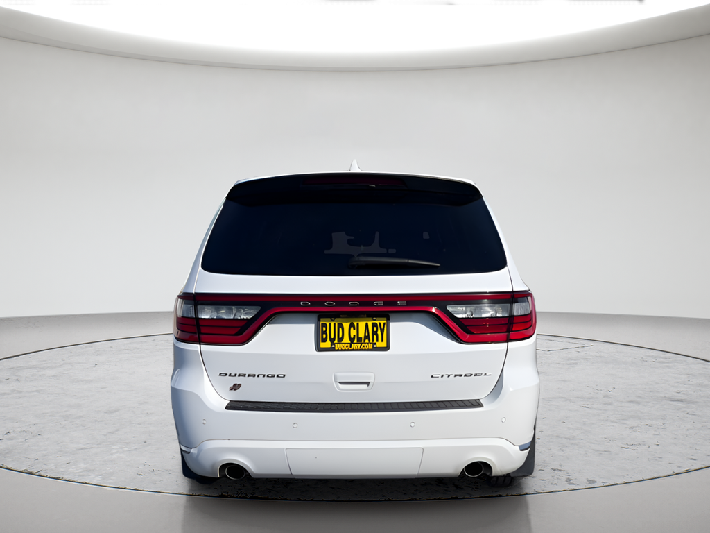 Used 2022 White/off-white Dodge Citadel image 4