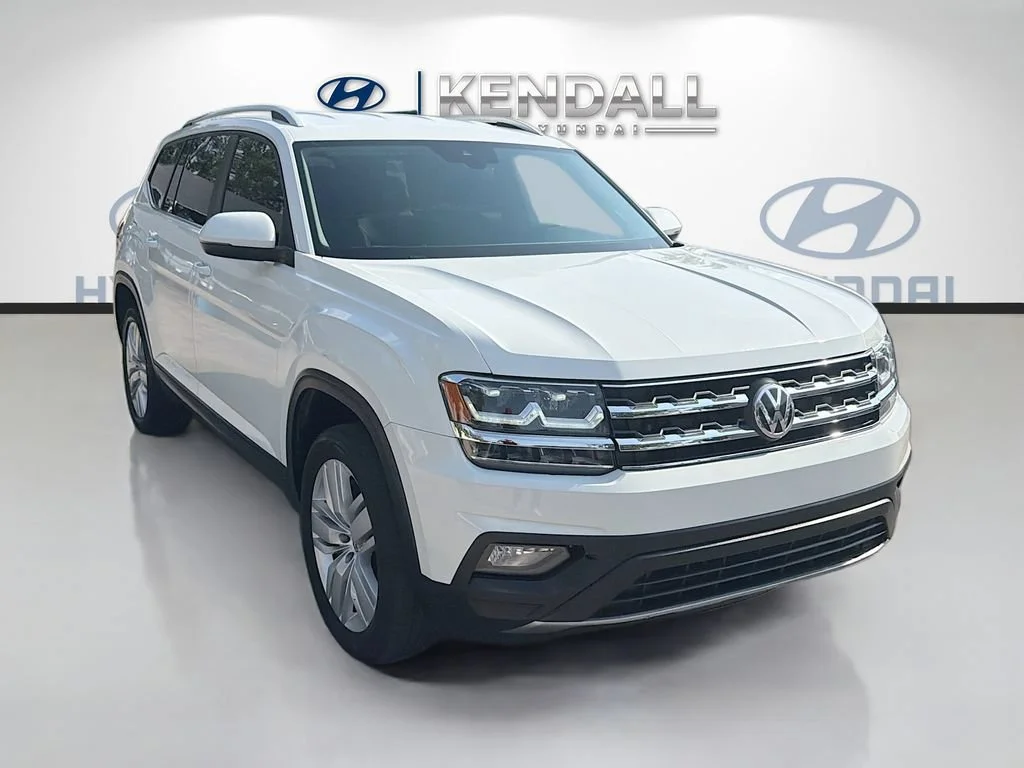 Certified Used 2019 Pure White Volkswagen 3.6L V6 SE w/Technology image 1