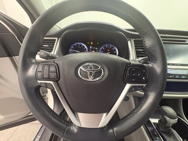Used 2017 White Toyota Limited image 24