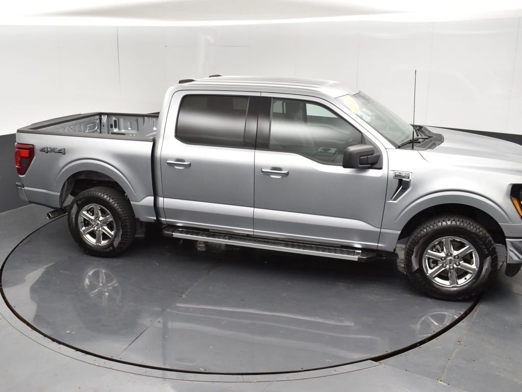 Used 2025 Silver Ford XLT image 31