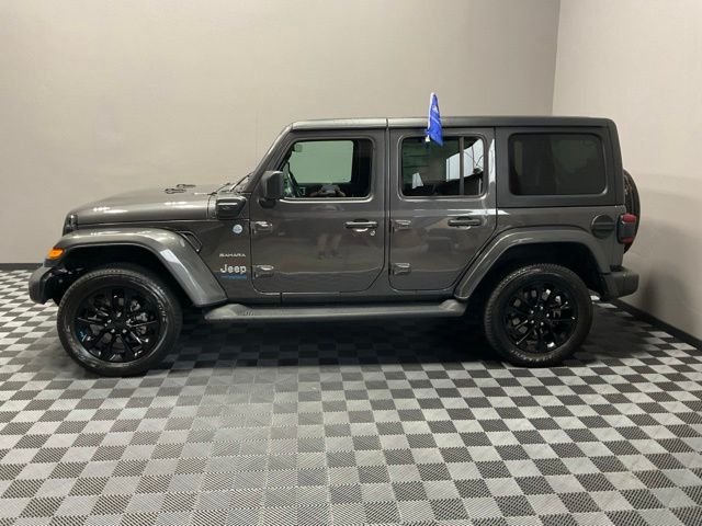 Certified Used 2022 Crystal Metallic Jeep Unlimited Sahara 4xe image 6