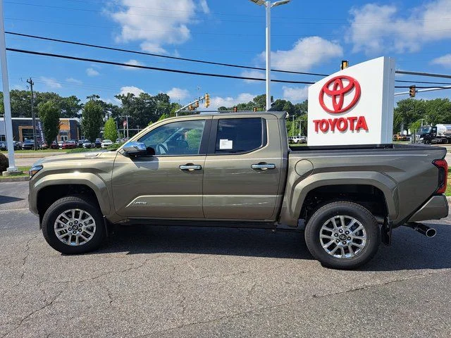 2026 Toyota Tacoma Limited - Photo 10