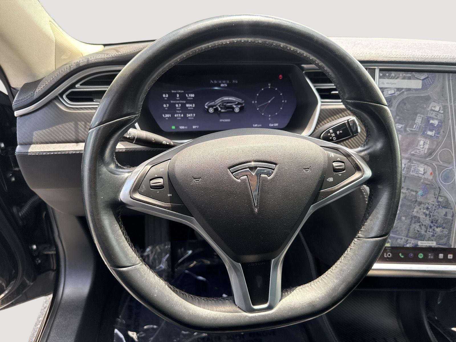 Used 2014 Black Tesla 85 image 17