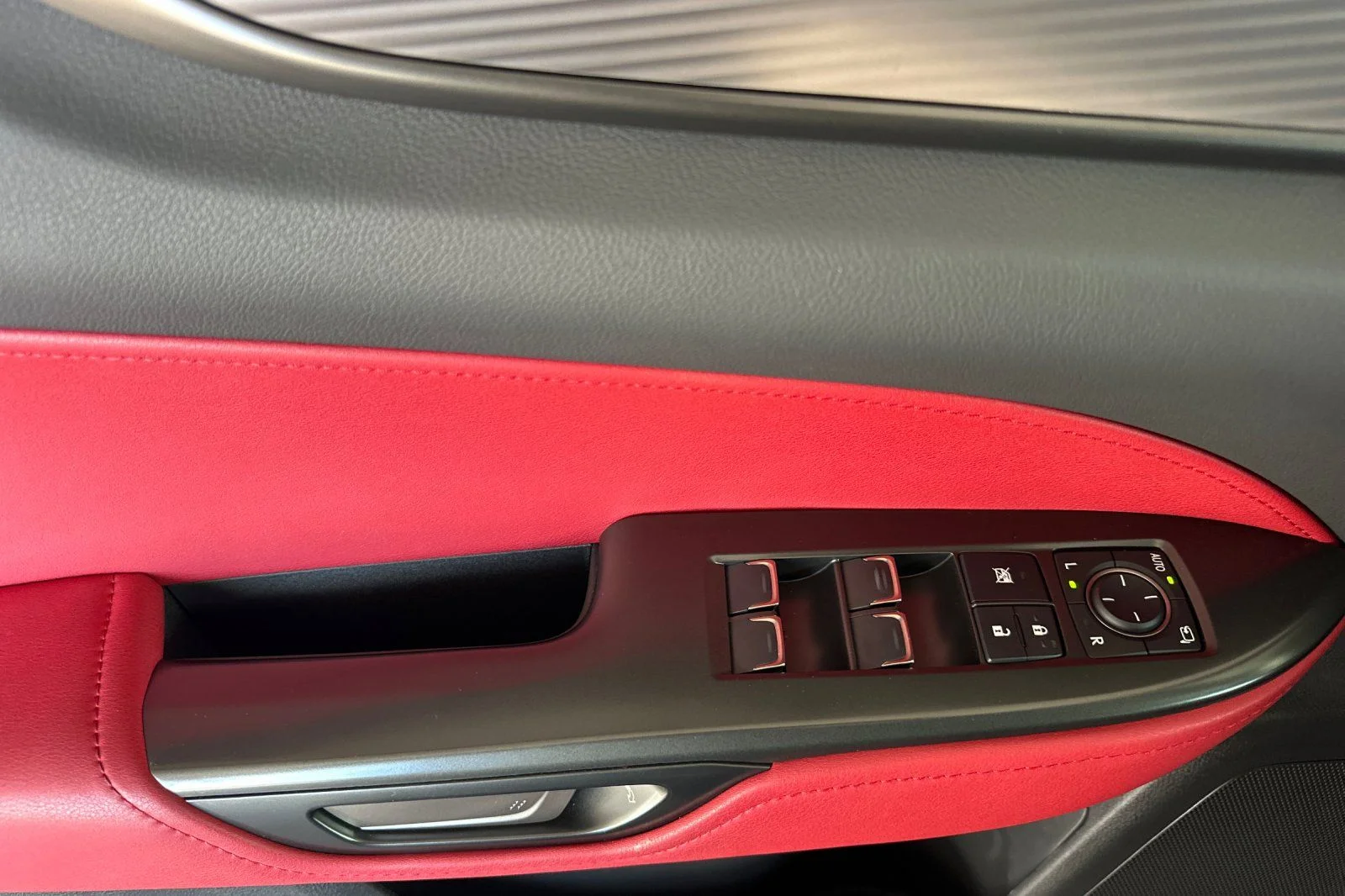 Certified Used 2024 Silver Lexus 350 F SPORT Handling image 8