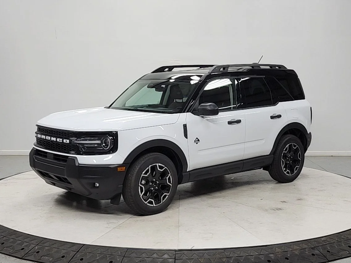 New 2026 Oxford White Ford Outer Banks® image 3