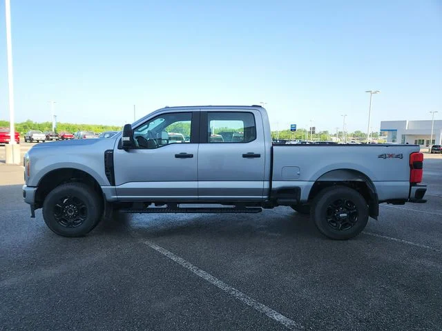Used 2023 Silver Ford XL image 5