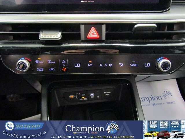 Used 2025 Gray Kia GT-Line image 35