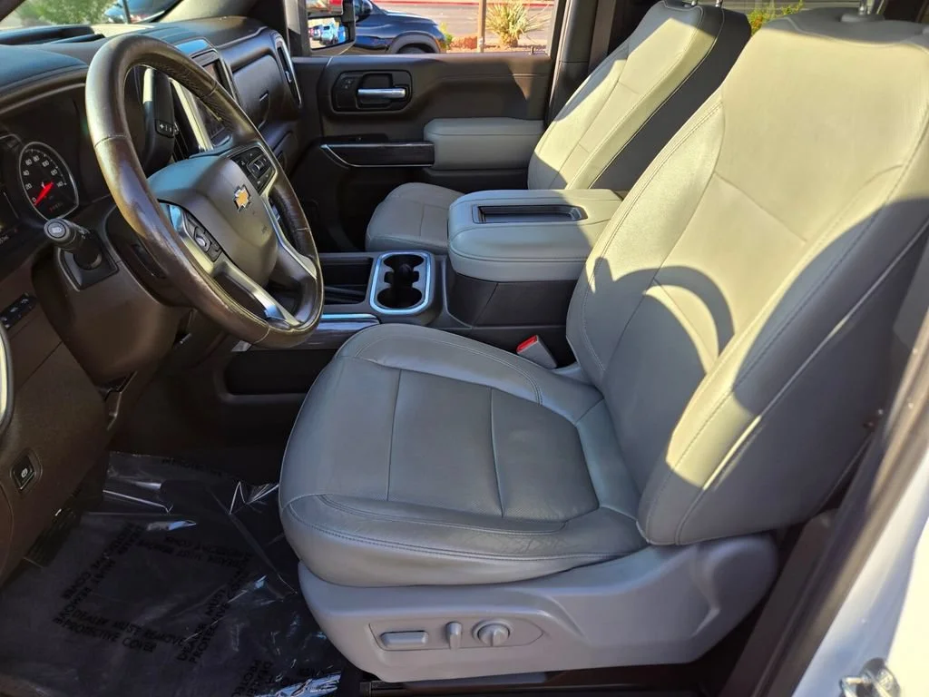 Used 2020 SUMMIT WHITE Chevrolet LTZ image 10