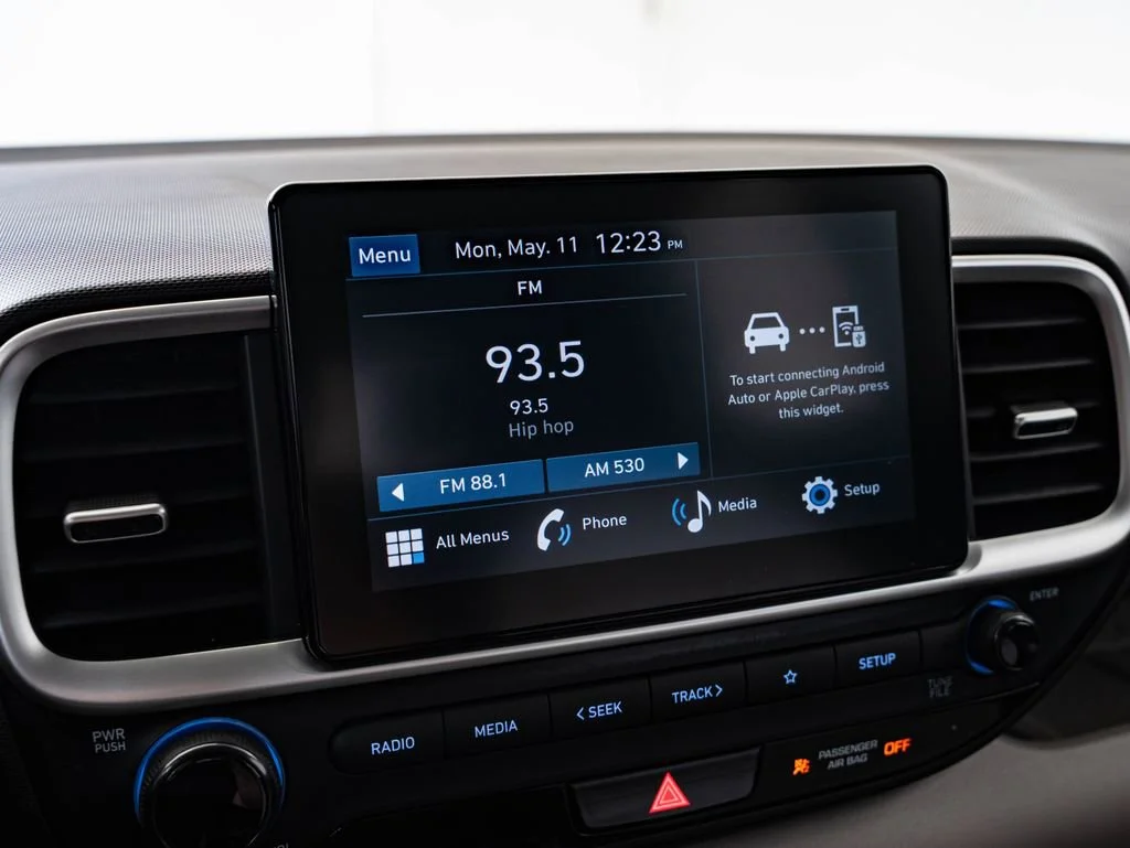 Used 2025 Mirage Green Hyundai SEL image 29