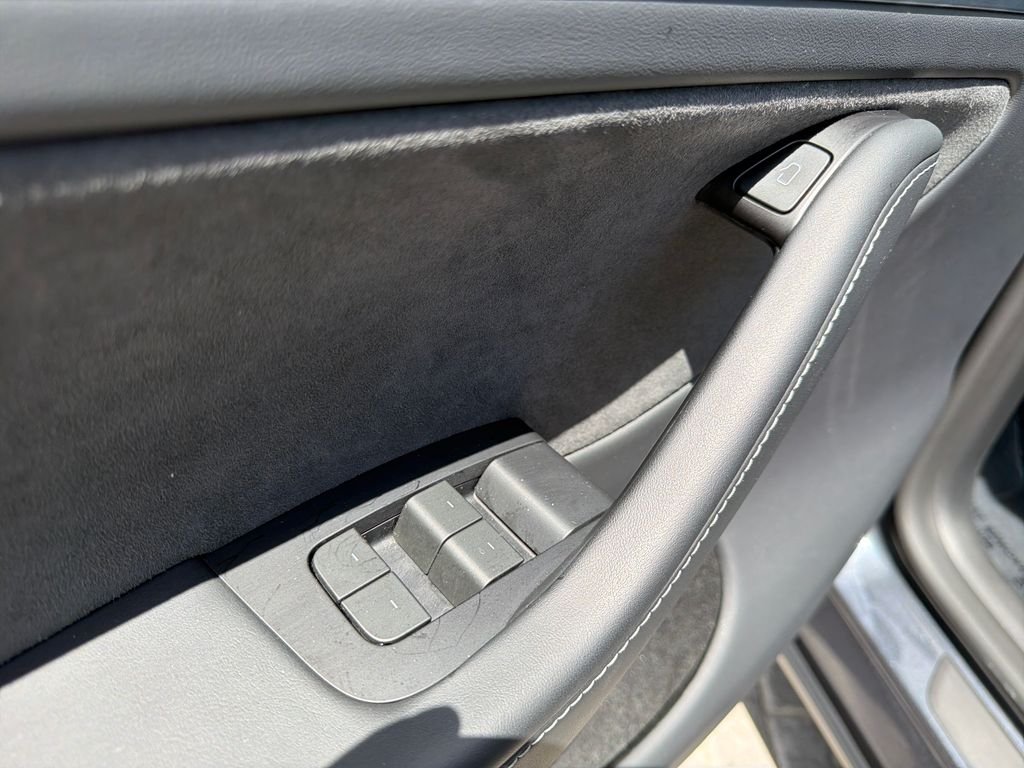 Used 2024 Stealth Gray Tesla Long Range image 10