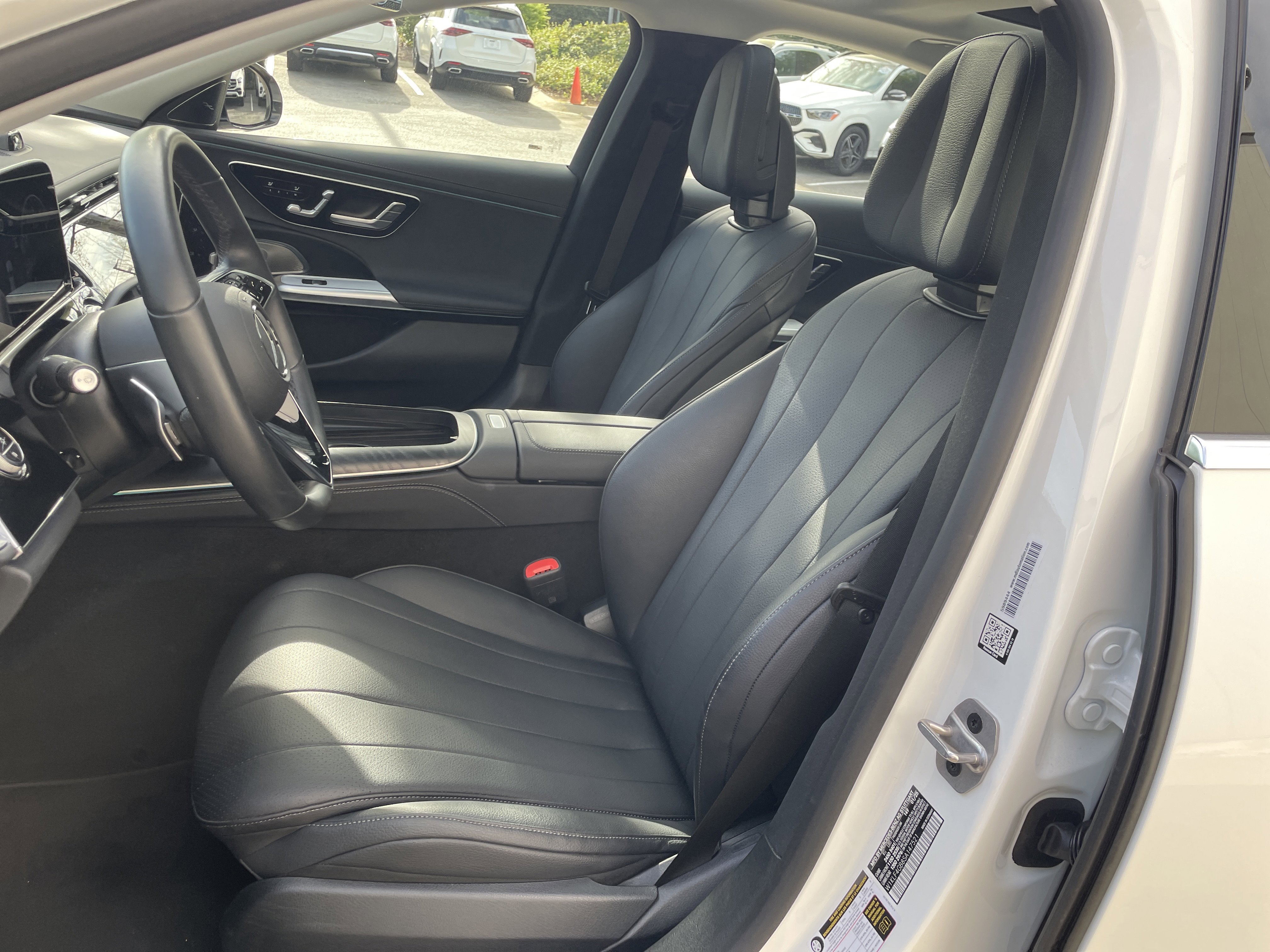 Certified Used 2025 Polar White Mercedes-Benz E 350 RWD Sedan image 22