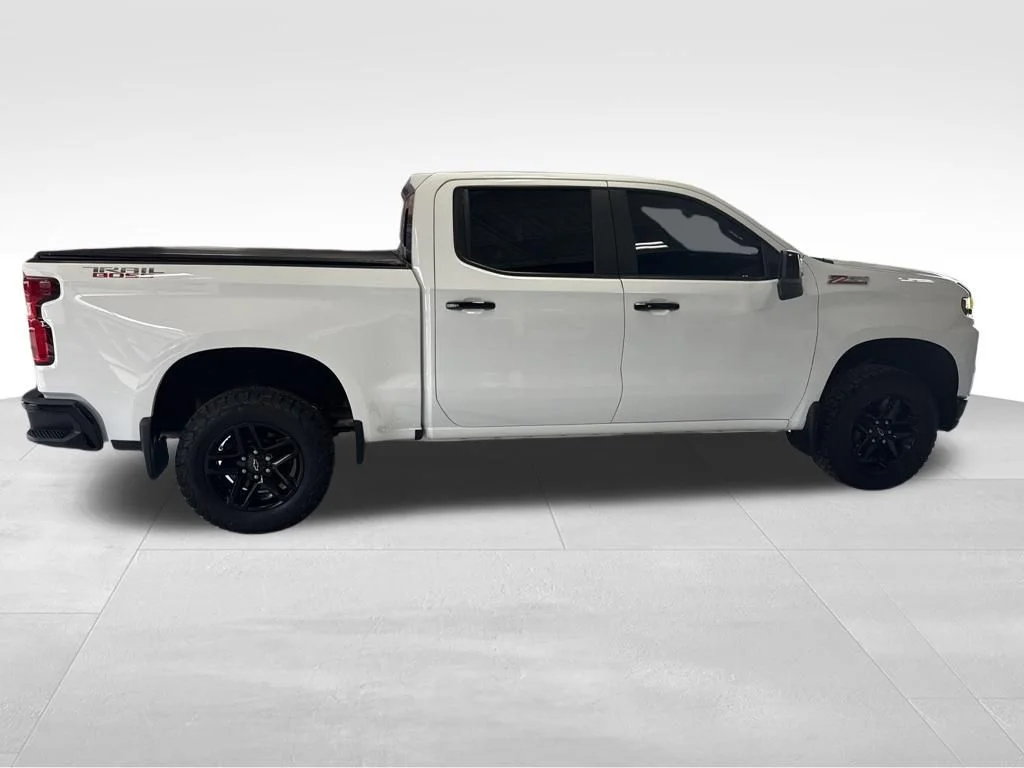Used 2021 White Chevrolet LT Trail Boss image 10