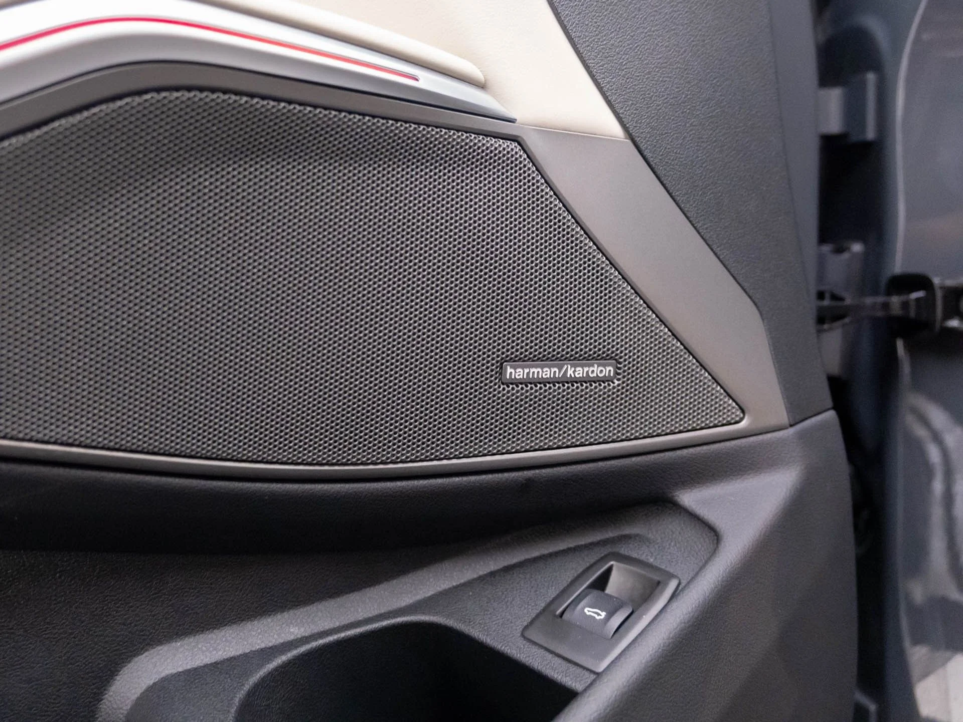 Used 2023 Gray BMW Competition image 17