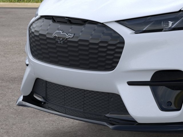 New 2026 Star White Metallic Tri-coat Ford Premium image 39