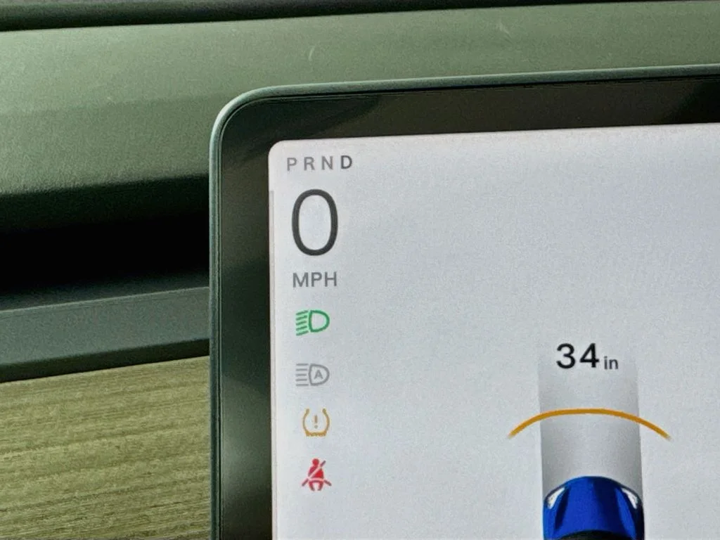 Used 2022 Blue Tesla Long Range image 13