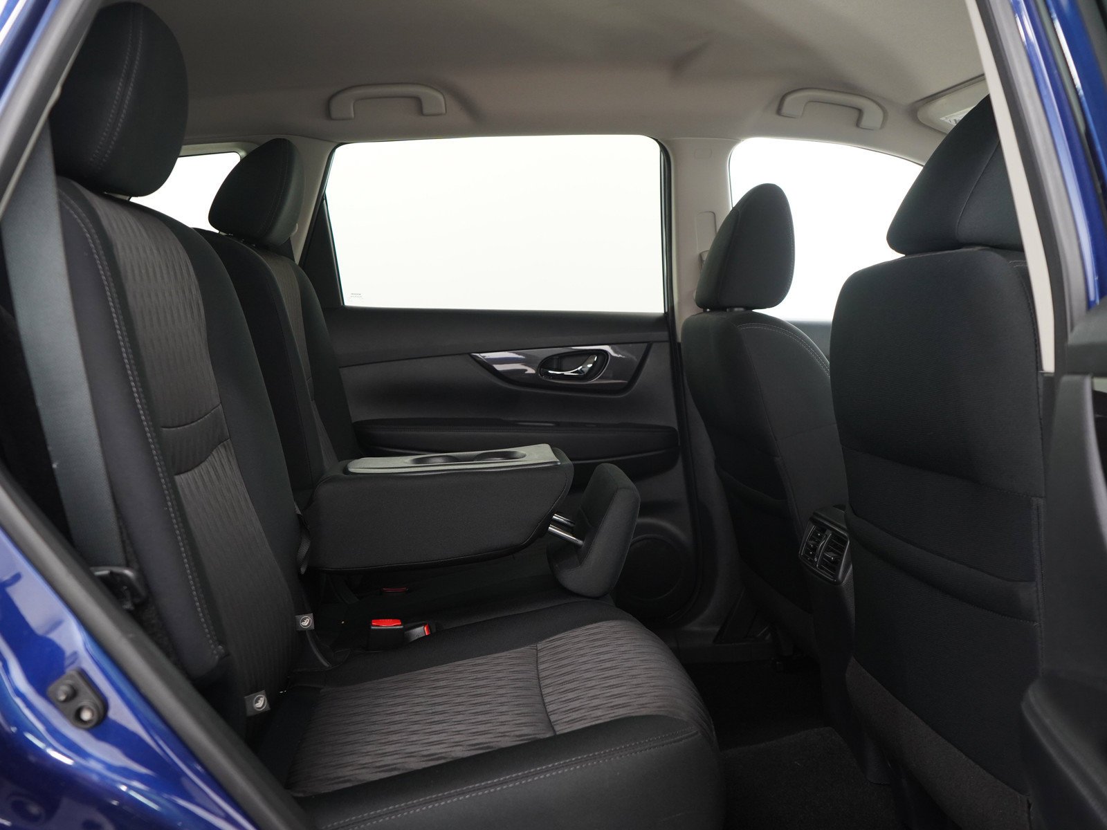 Used 2019 Caspian Blue Metallic Nissan AWD SV image 12