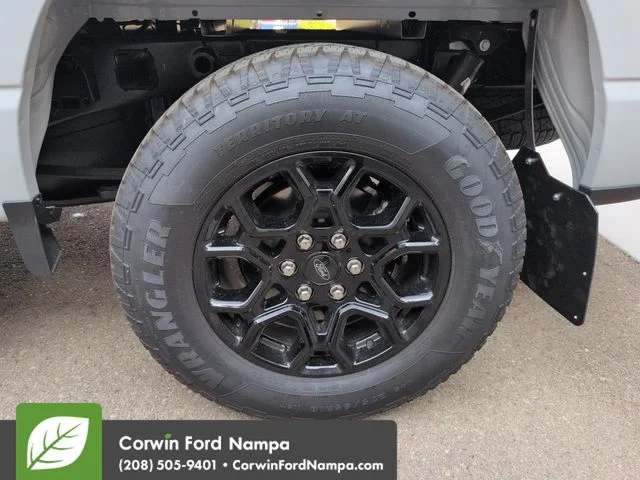 New 2026 Avalanche Ford XLT image 31