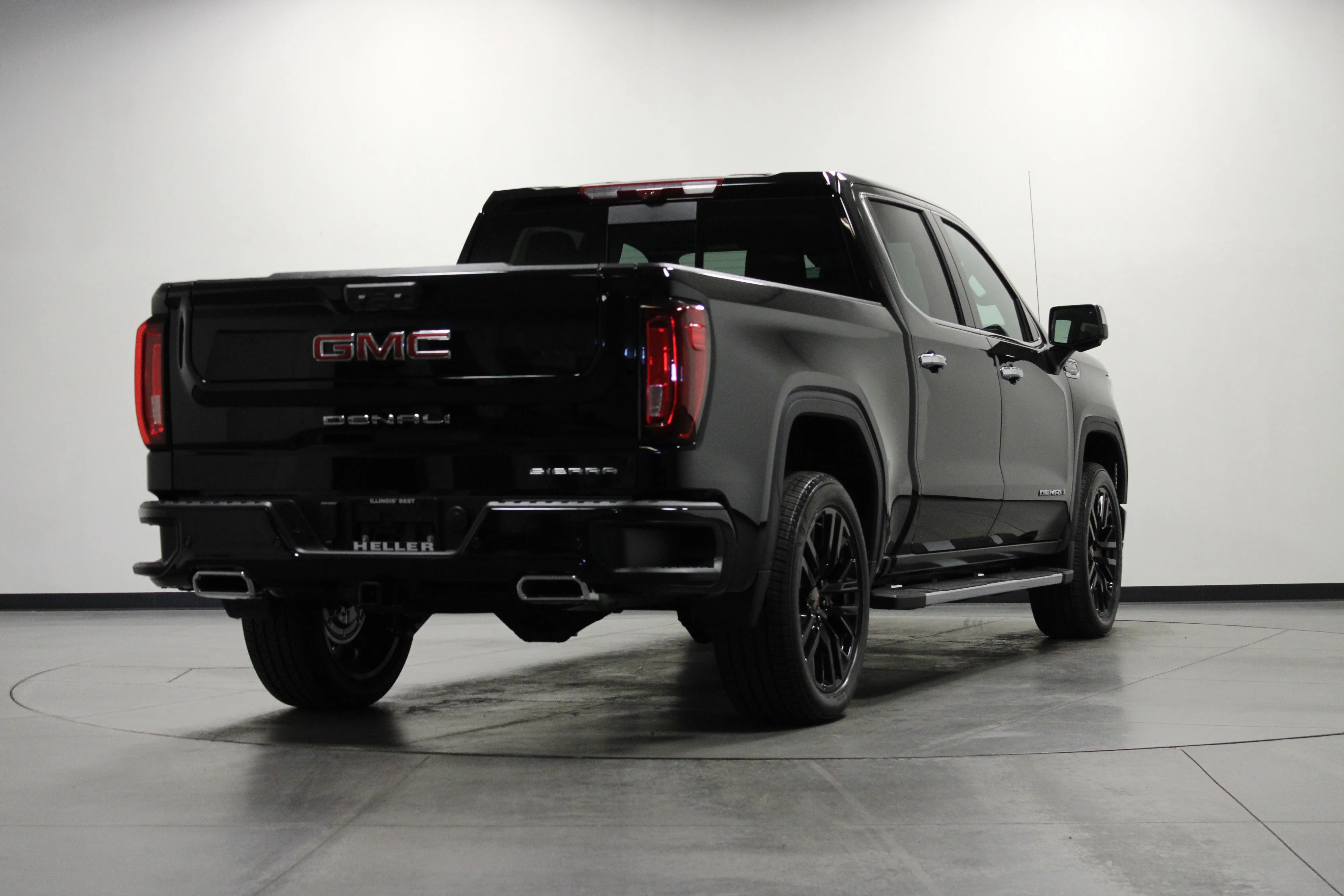 New 2026 Onyx Black GMC Denali image 4