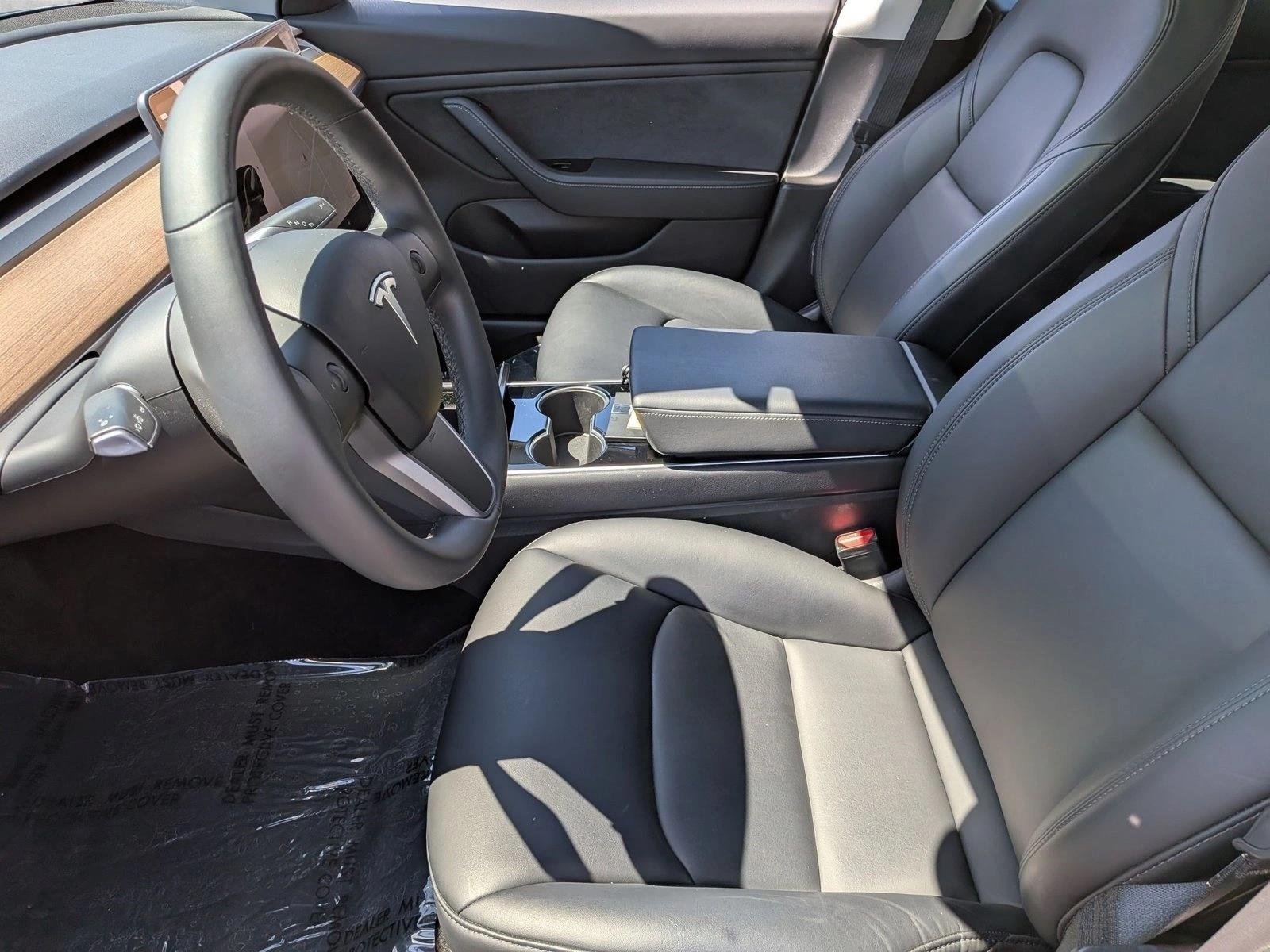 Used 2019 Silver/Gray Tesla Standard Range Plus image 16