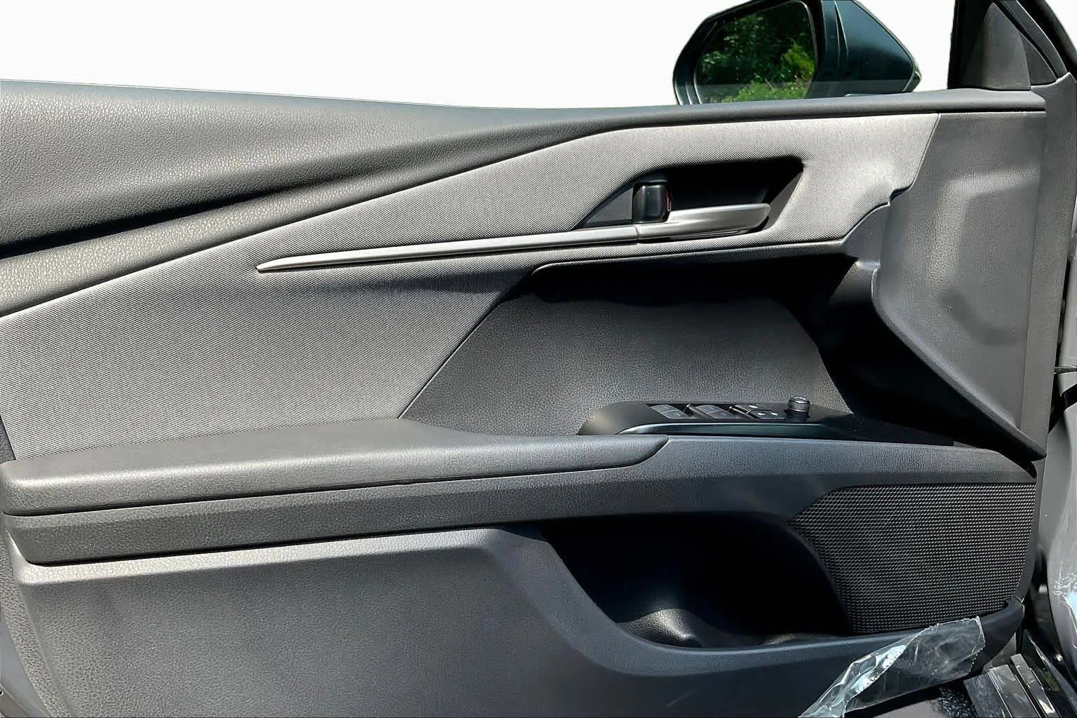 New 2026 Underground Toyota LE image 10
