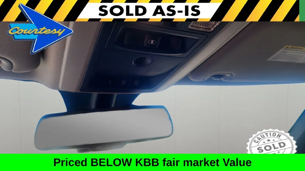 Used 2015 Black Ram Laramie image 18