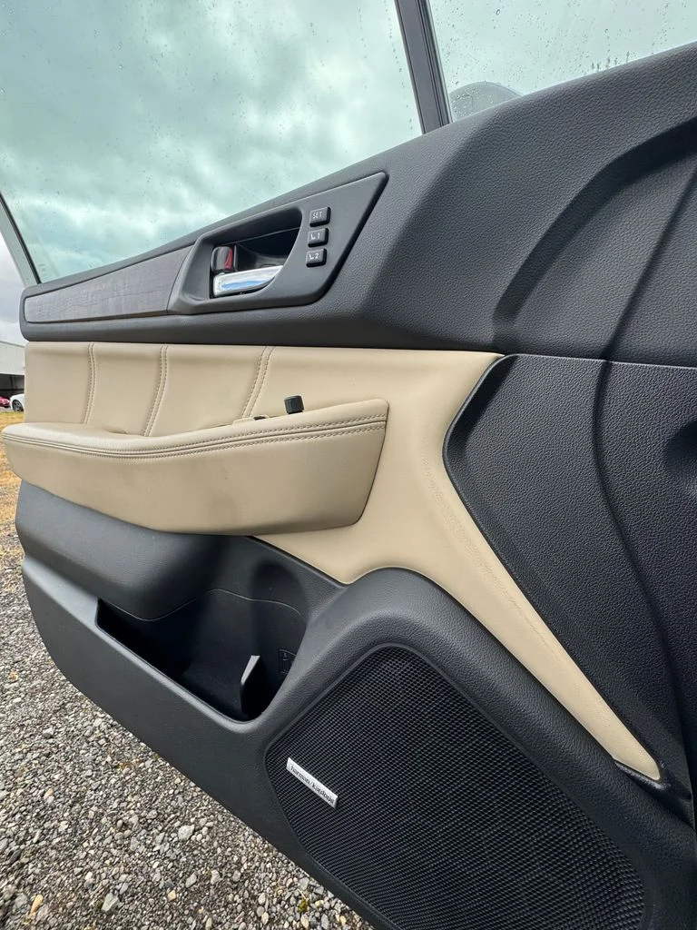 Used 2019 Crystal White Pearl Subaru 3.6R image 14