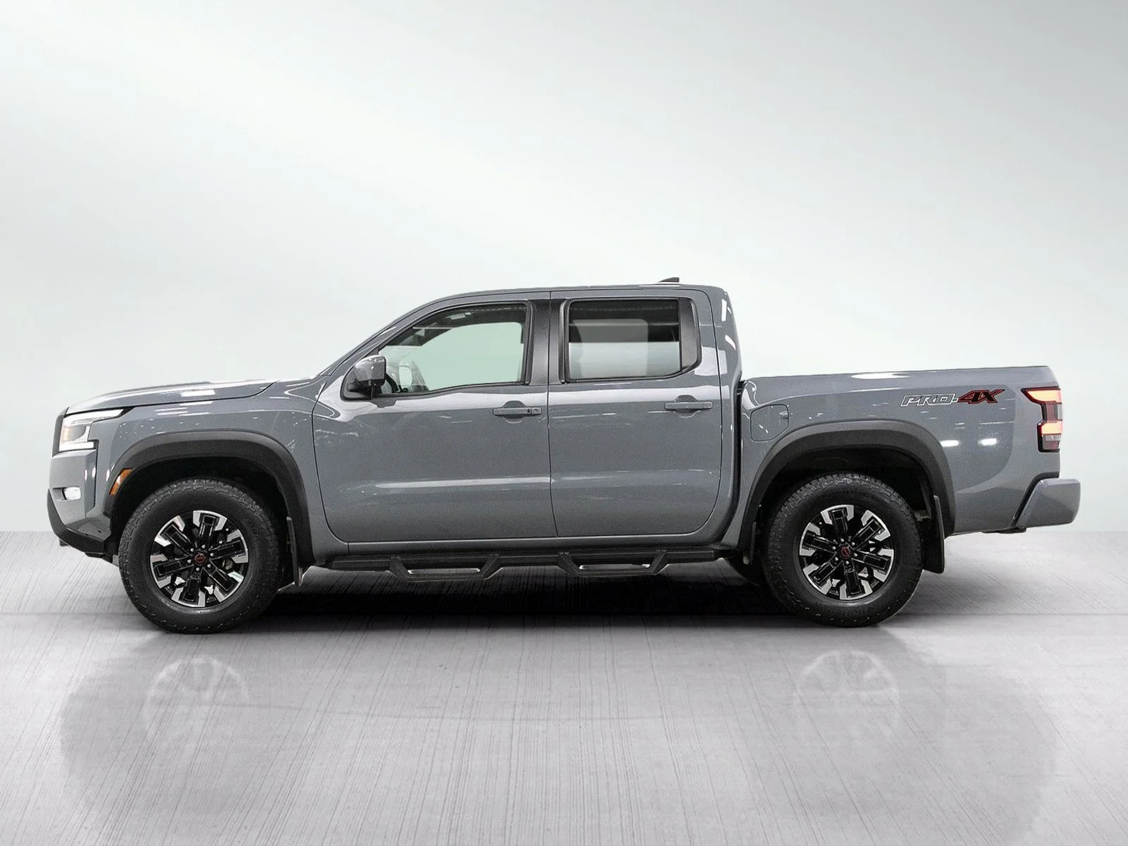 Used 2022 Boulder Gray Pearl Nissan PRO-4X image 2