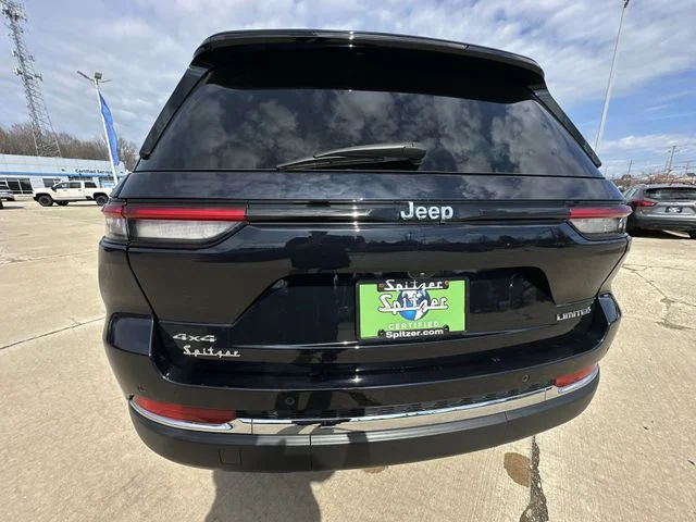 Used 2024 Black Jeep Limited image 34