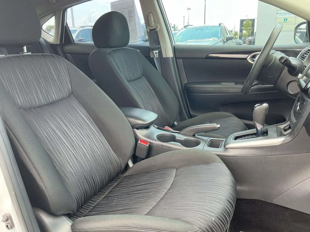 Used 2019 White Nissan SV image 19