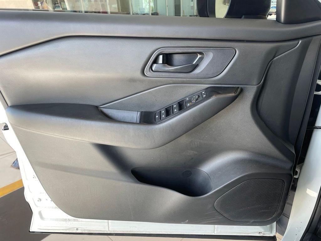 Certified Used 2024 White Nissan S image 9