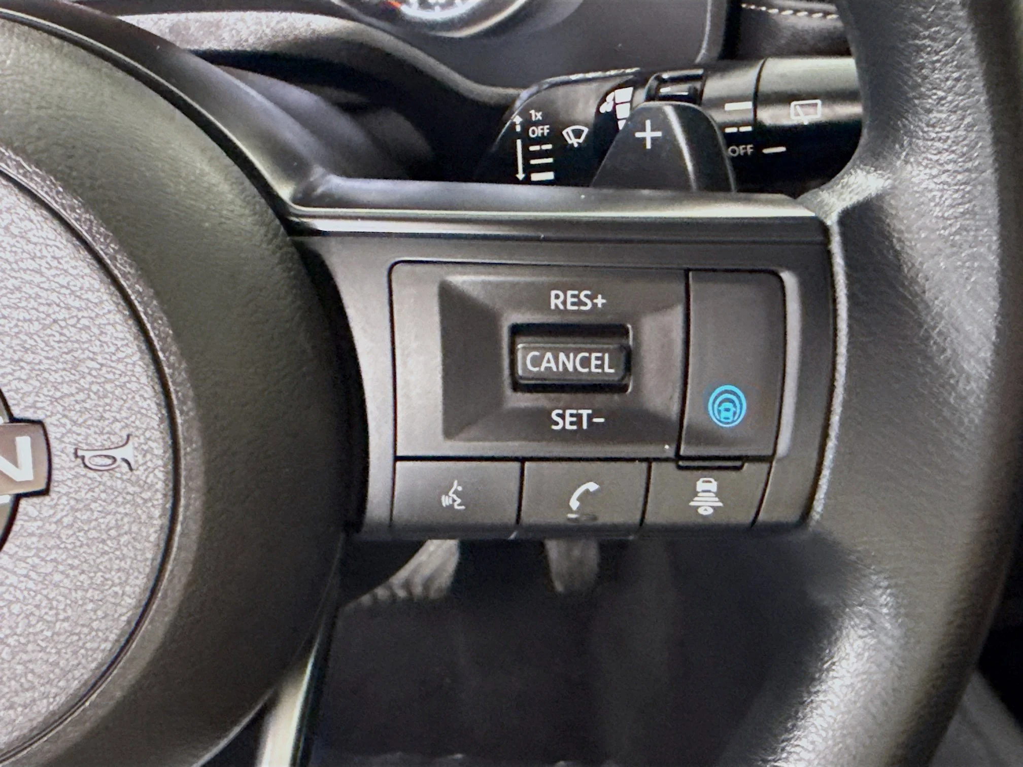 Used 2024 Everest White Pearl Nissan SV image 11