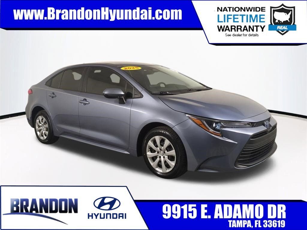 2025 Toyota Corolla LE