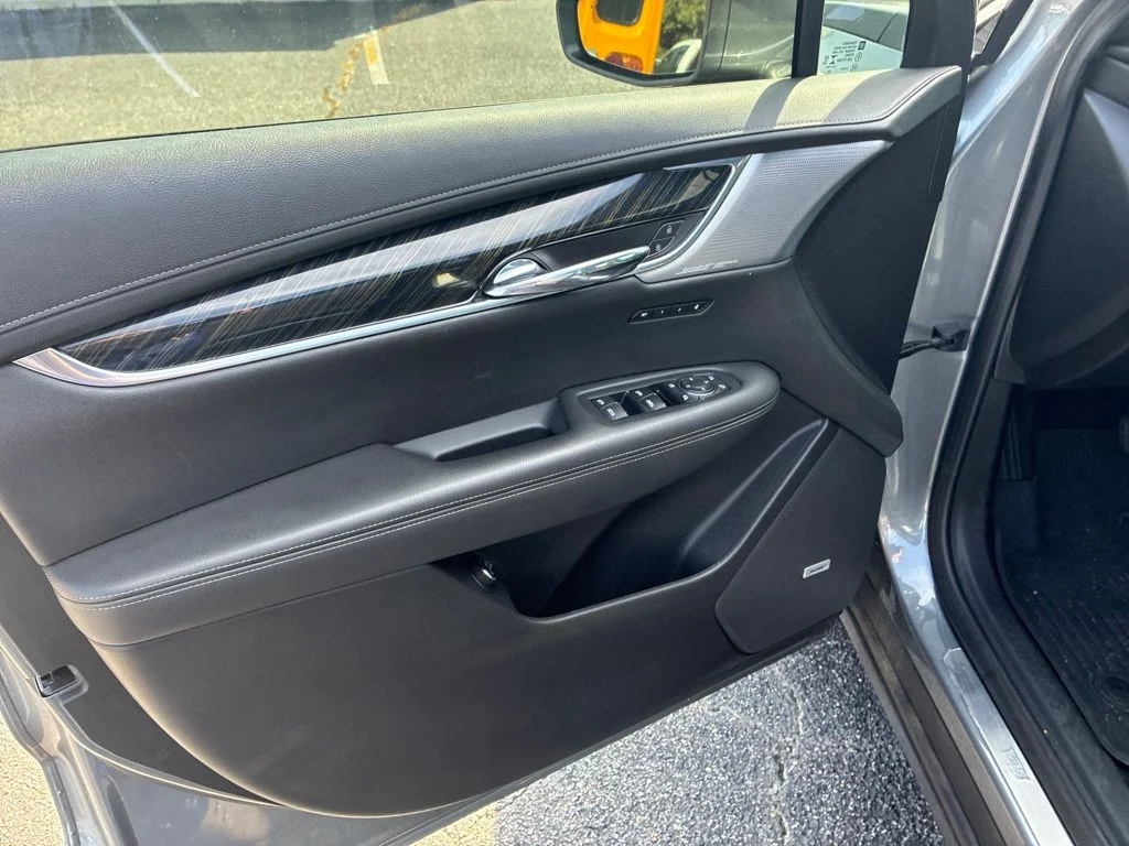 Used 2020 Gray Cadillac Premium Luxury image 17