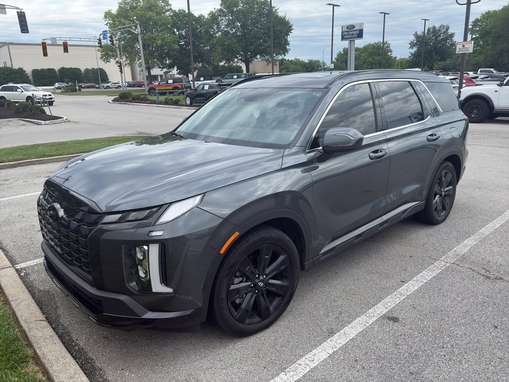 Used 2023 Steel Graphite Hyundai XRT image 2