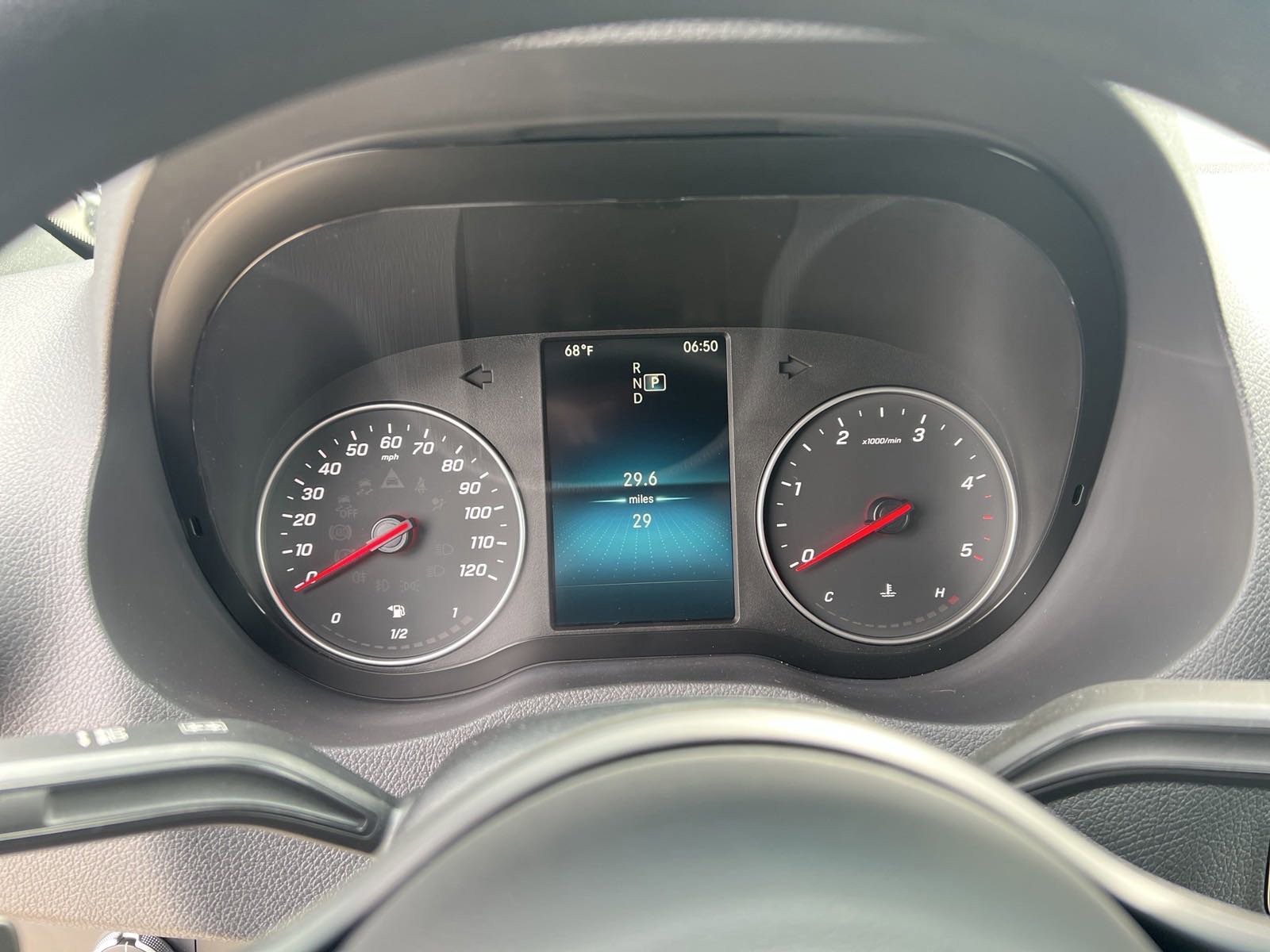 Used 2024 Arctic White Mercedes-Benz  image 31