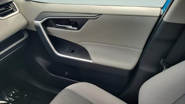 Certified Used 2021 BLUE FLAME Toyota  image 13