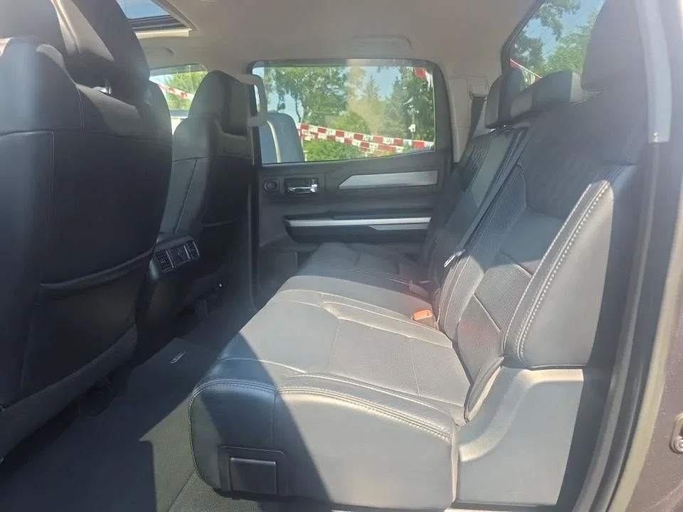 Used 2017 Gray Toyota Platinum image 6