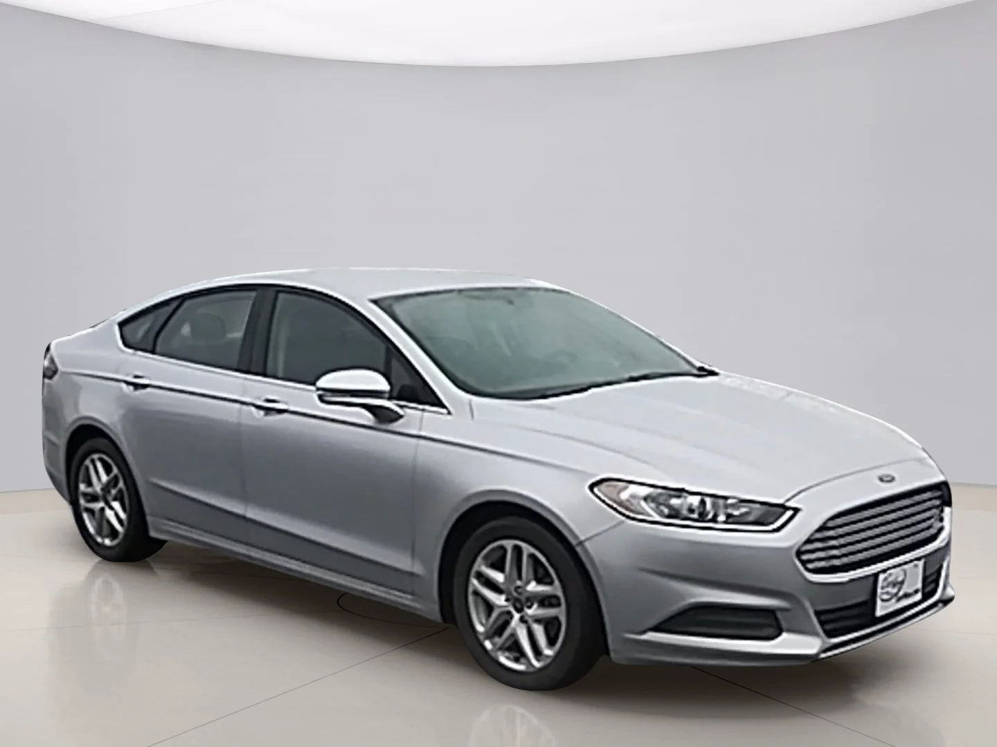 Used 2016 Silver Ford SE image 7