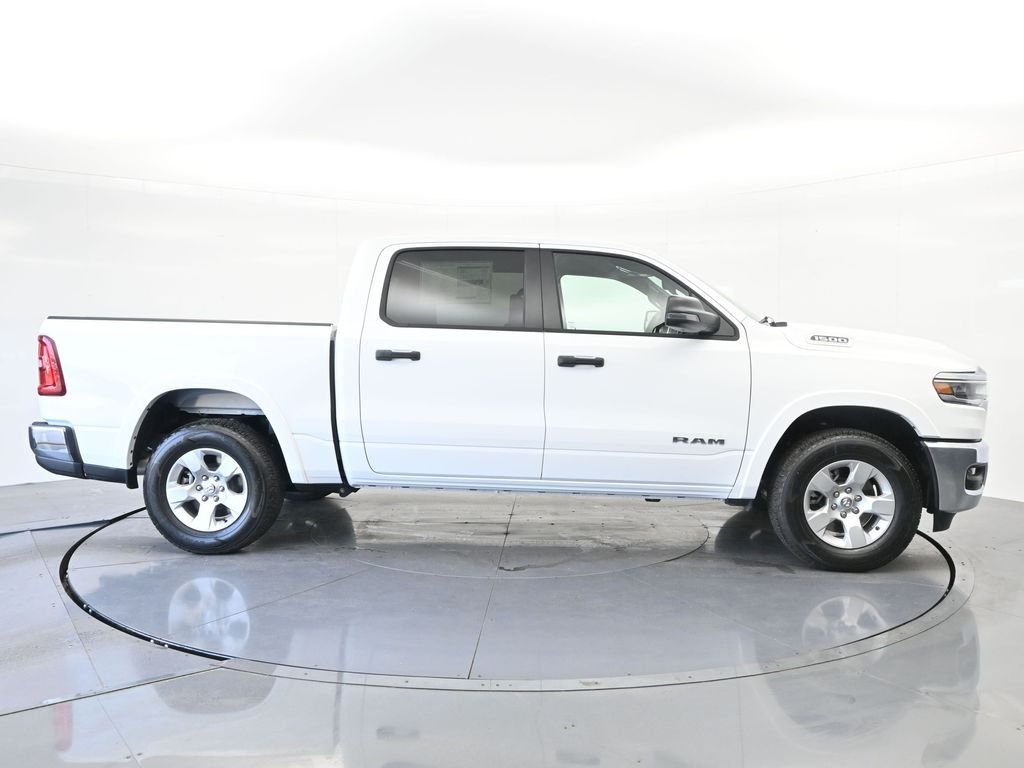 New 2026 Bright White Clear-Coat Exterior Paint RAM Big Horn/Lone Star image 6