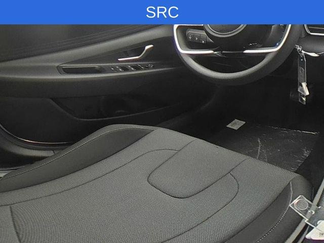New 2026 White Hyundai SE image 36